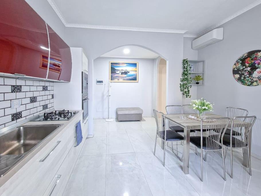 Puccio - Station Apartment